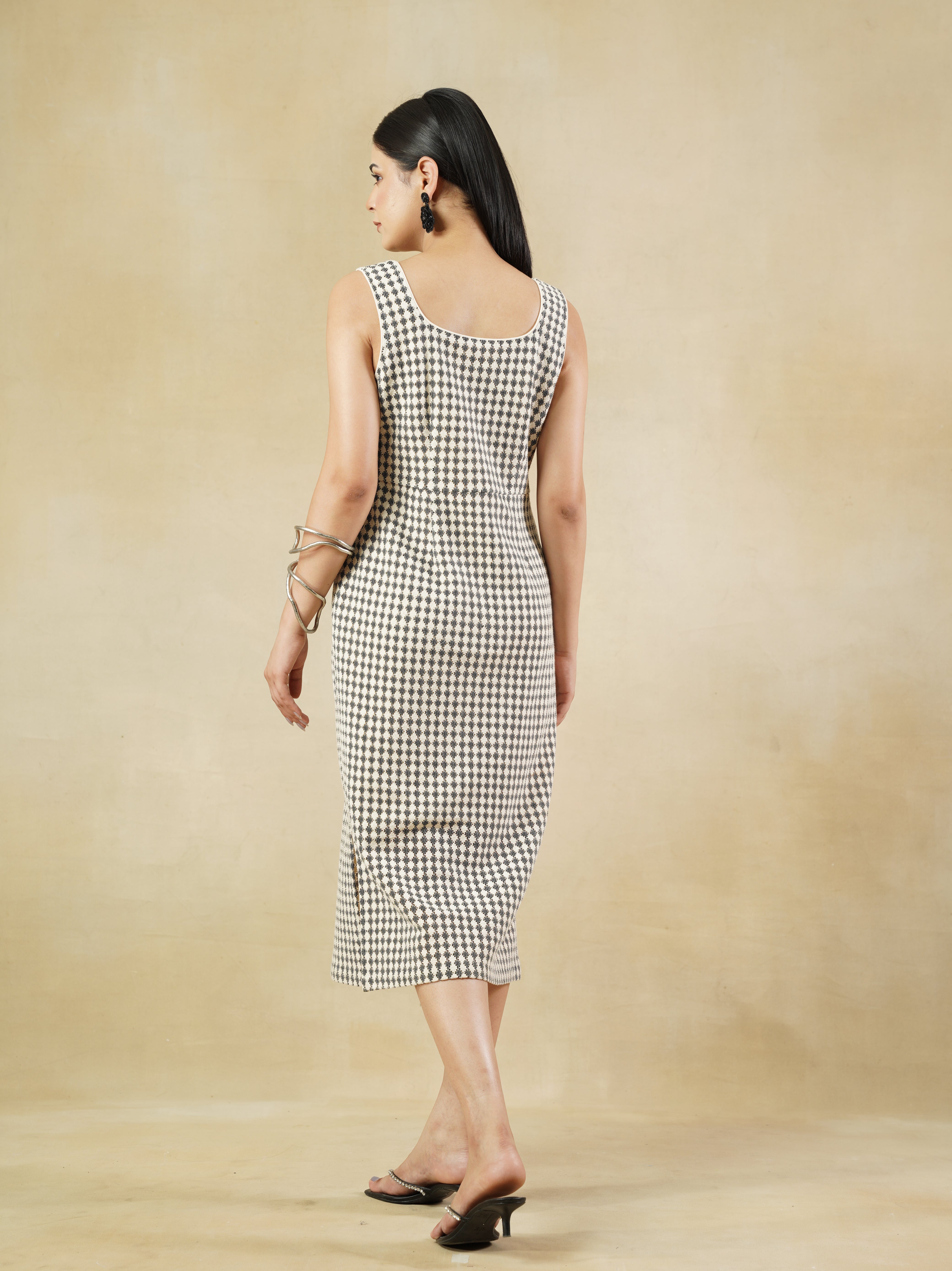 Beige Geometric Lace Fitted Midi Dress