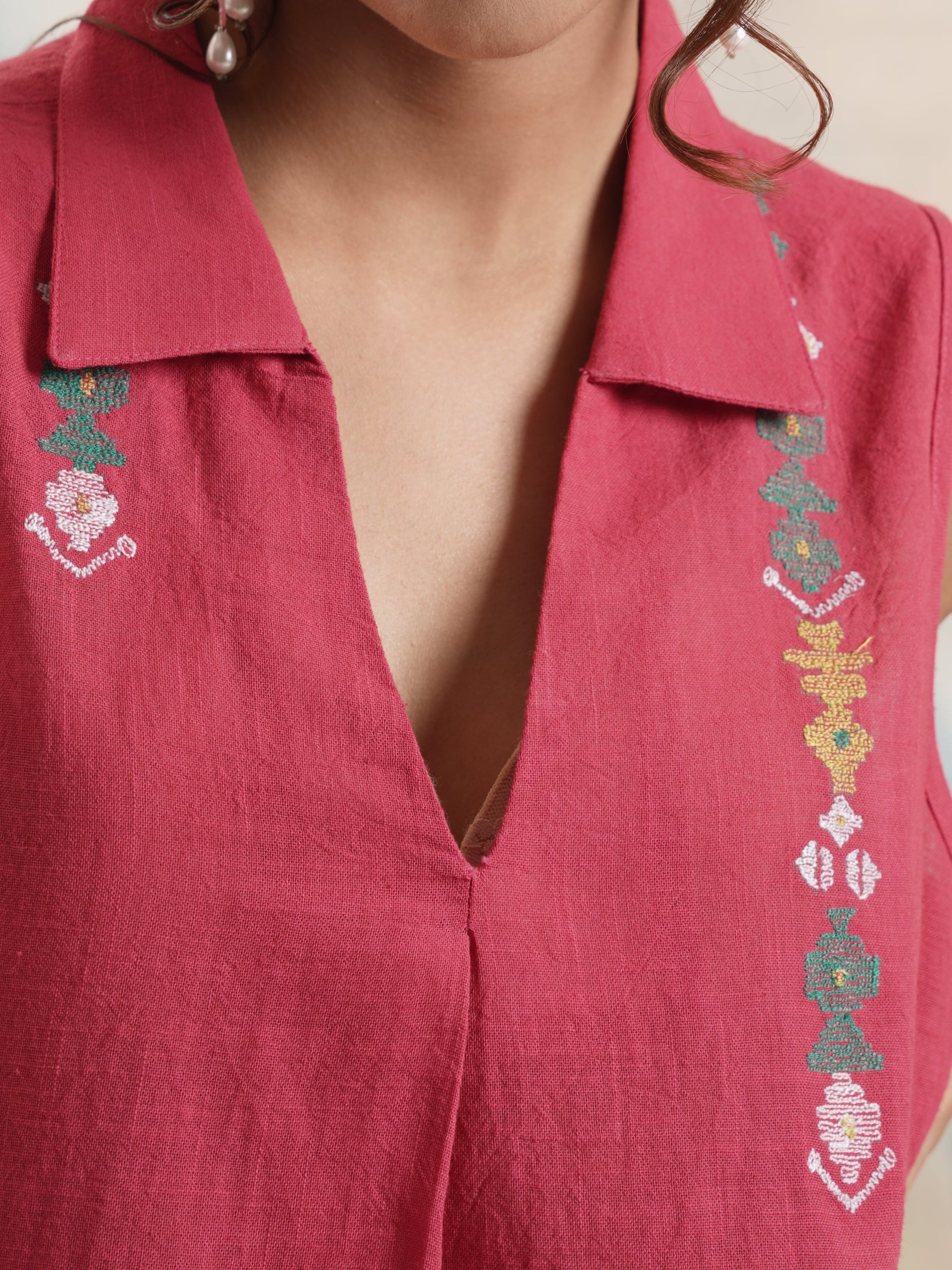 Women's Sleeveless Embroidered Top