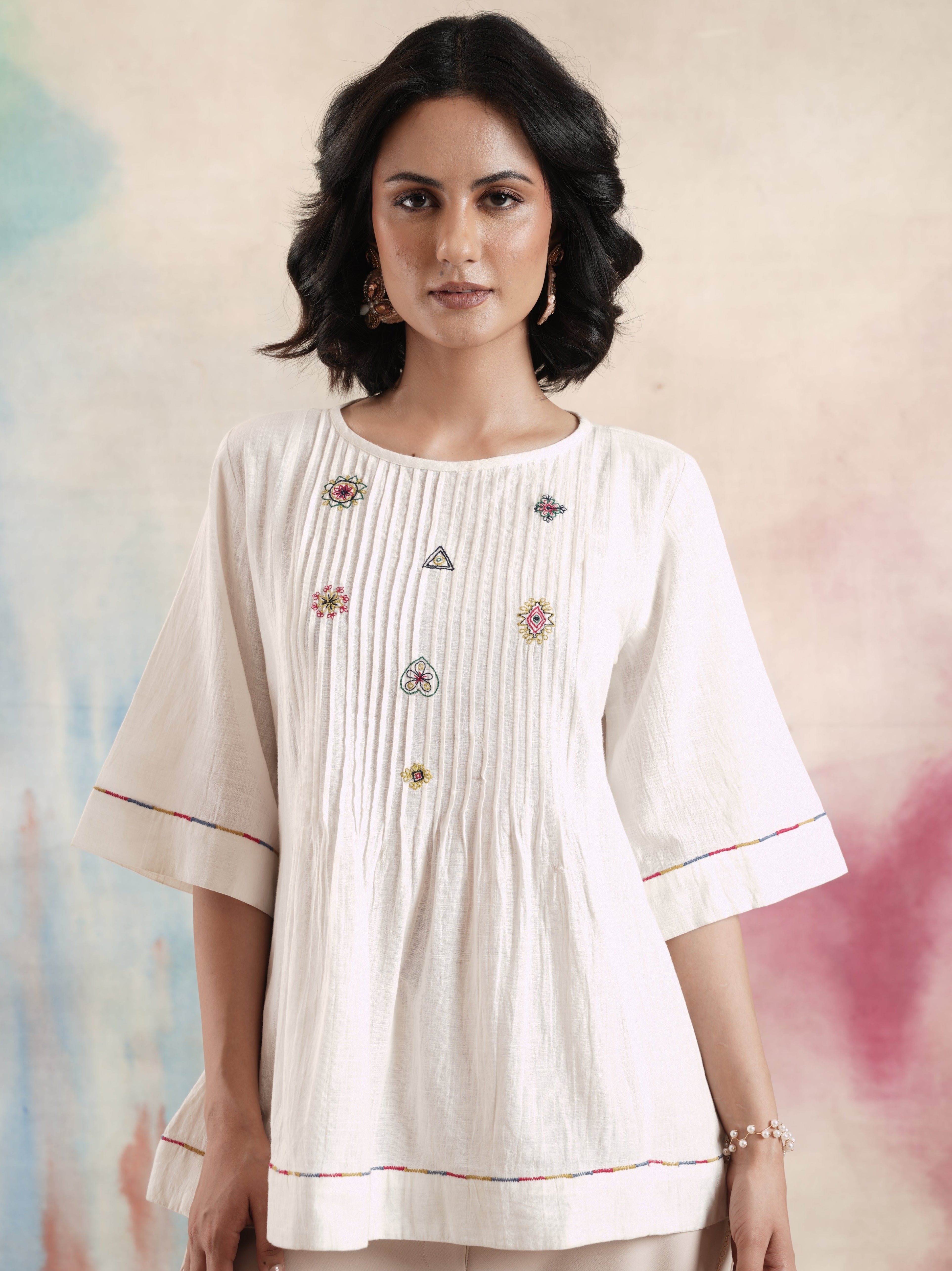 Women's Off White Embroidered Tunic