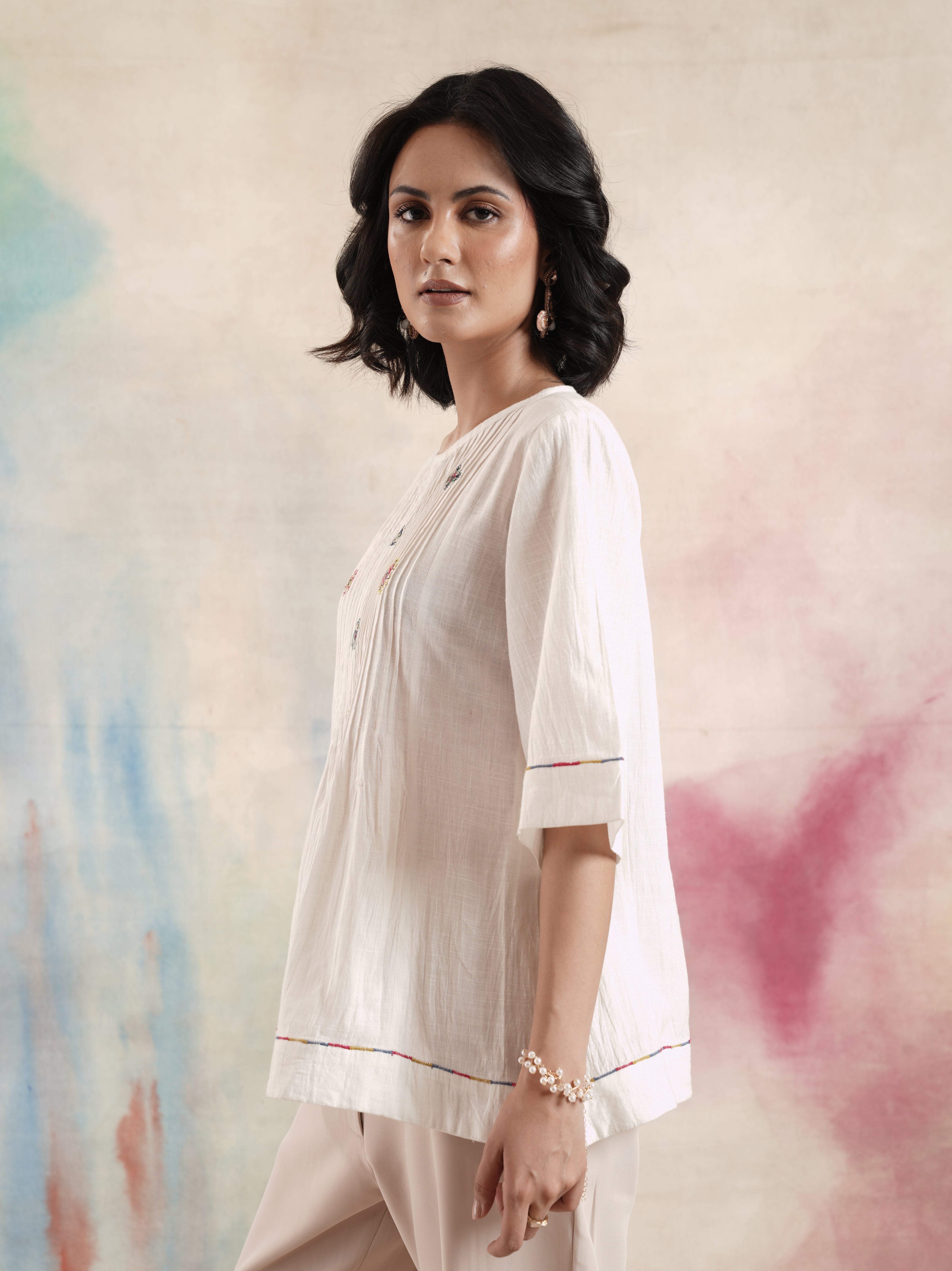 Women's Off White Embroidered Tunic