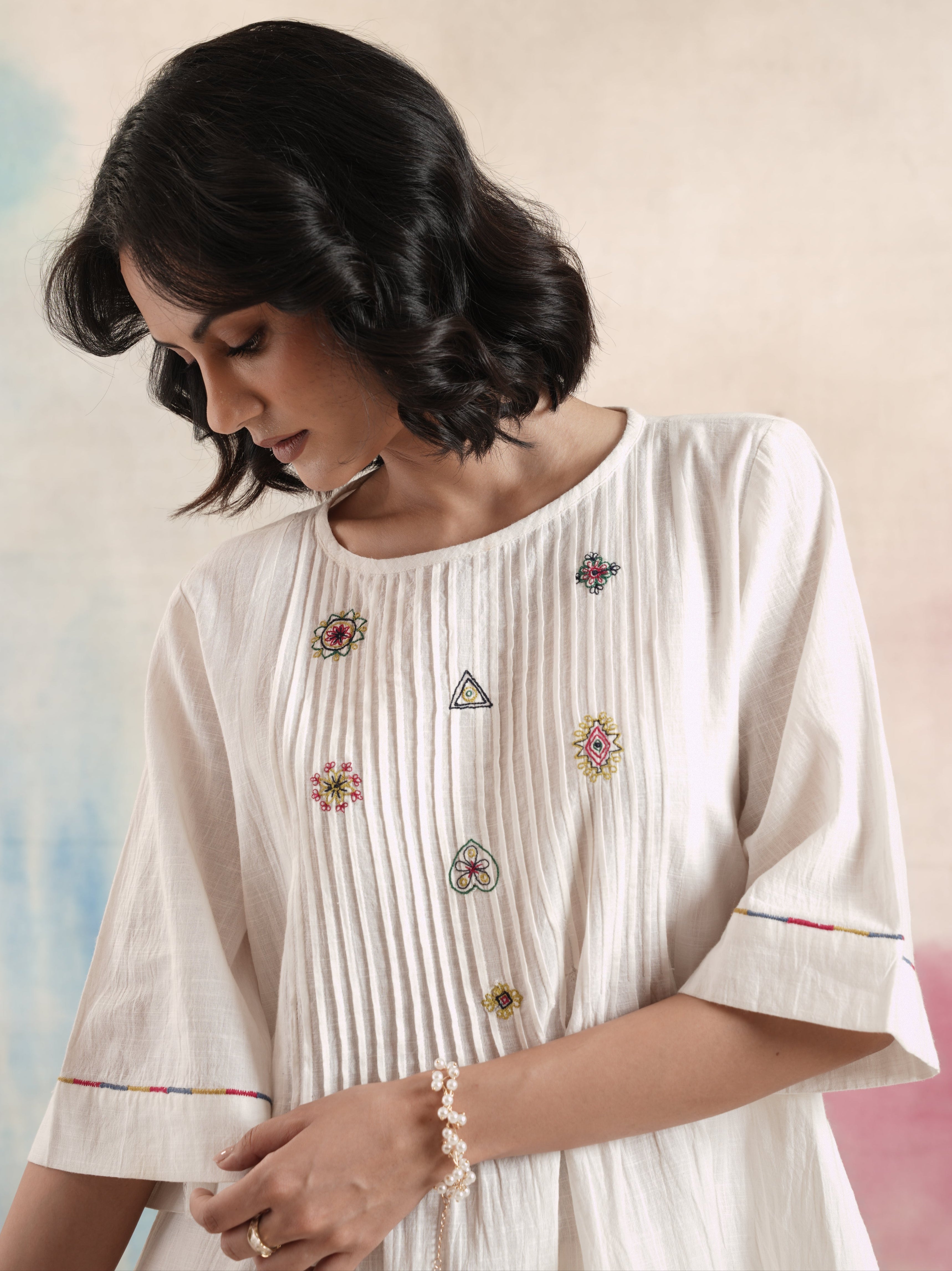 Women's Off White Embroidered Tunic