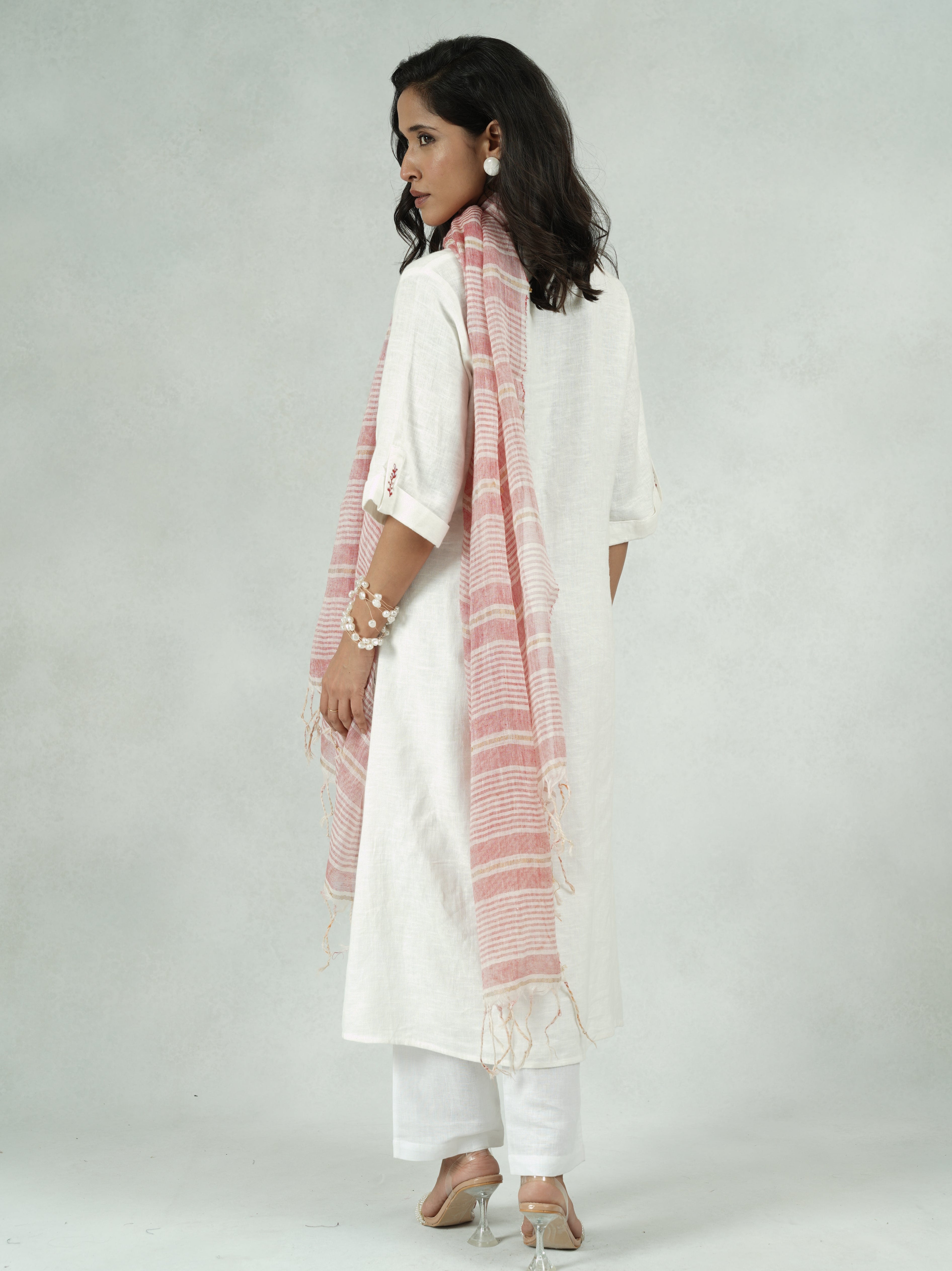 White Linen Kurta Set with Line Art Embroidery – Jahnavi