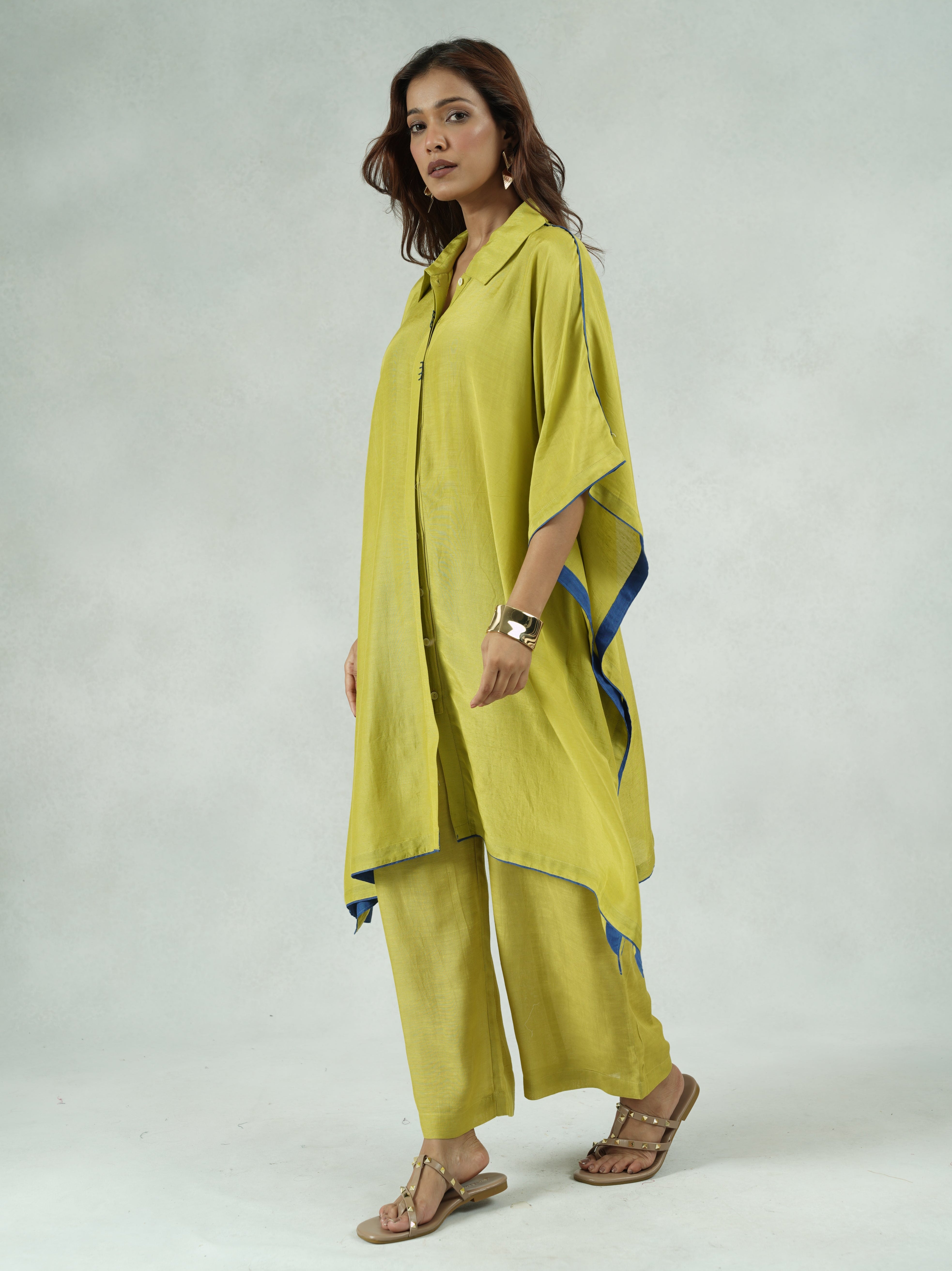 Green Linen Blend Stylised Co-Ord Set with Cape Silhouette – Kajal