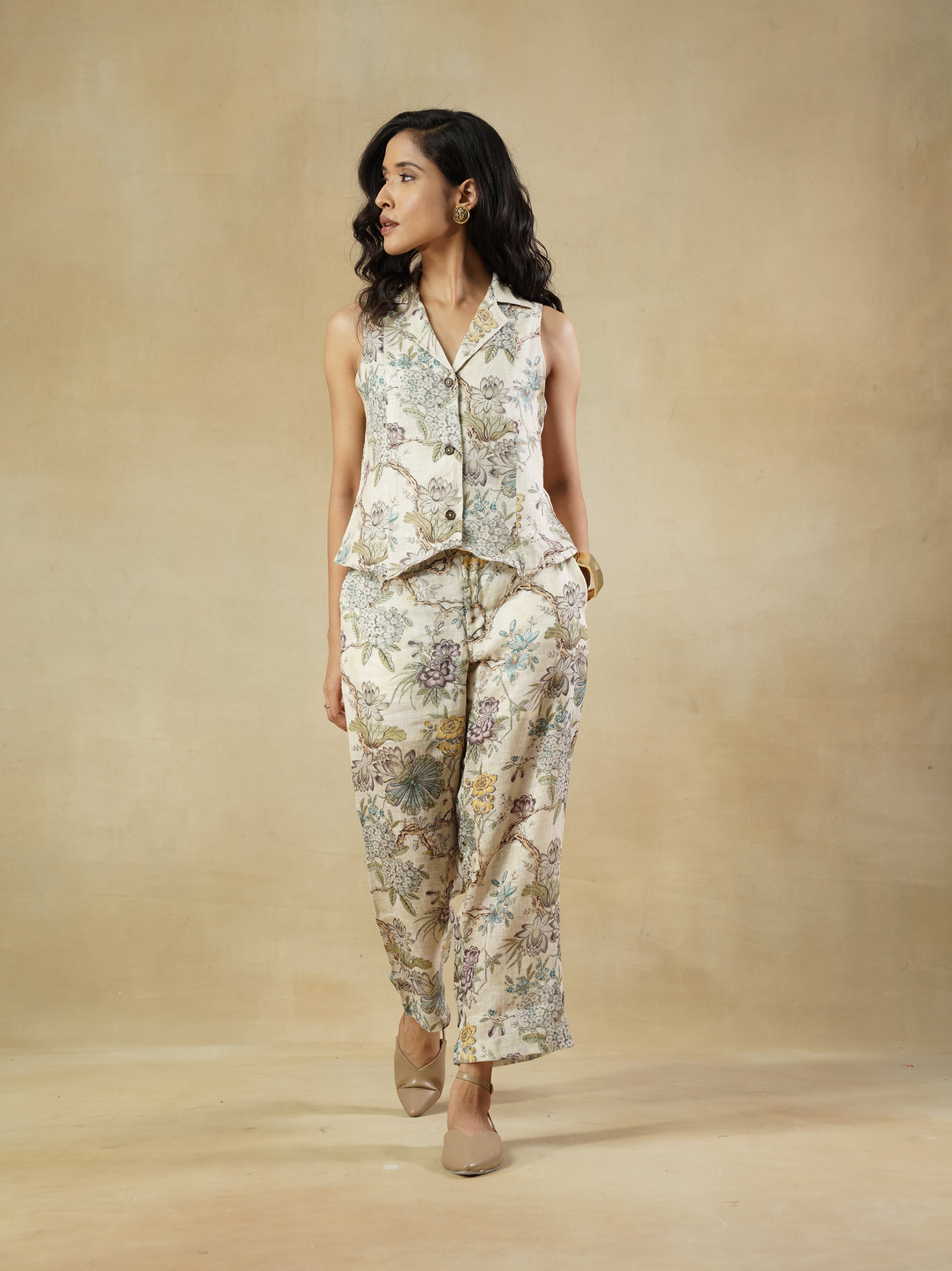 Multi color Floral Printed Linen Trouser