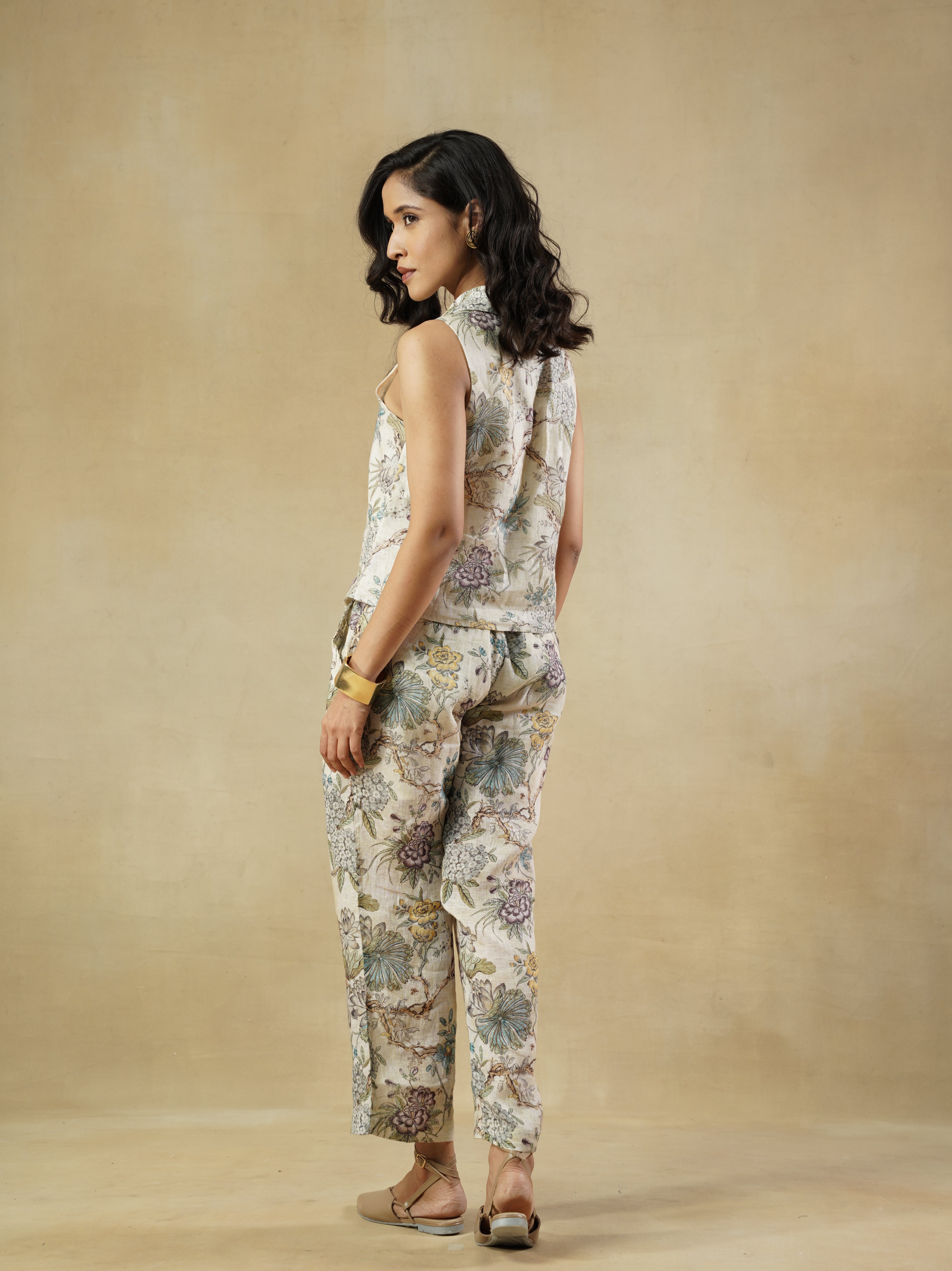 Multi color Floral Printed Linen Trouser