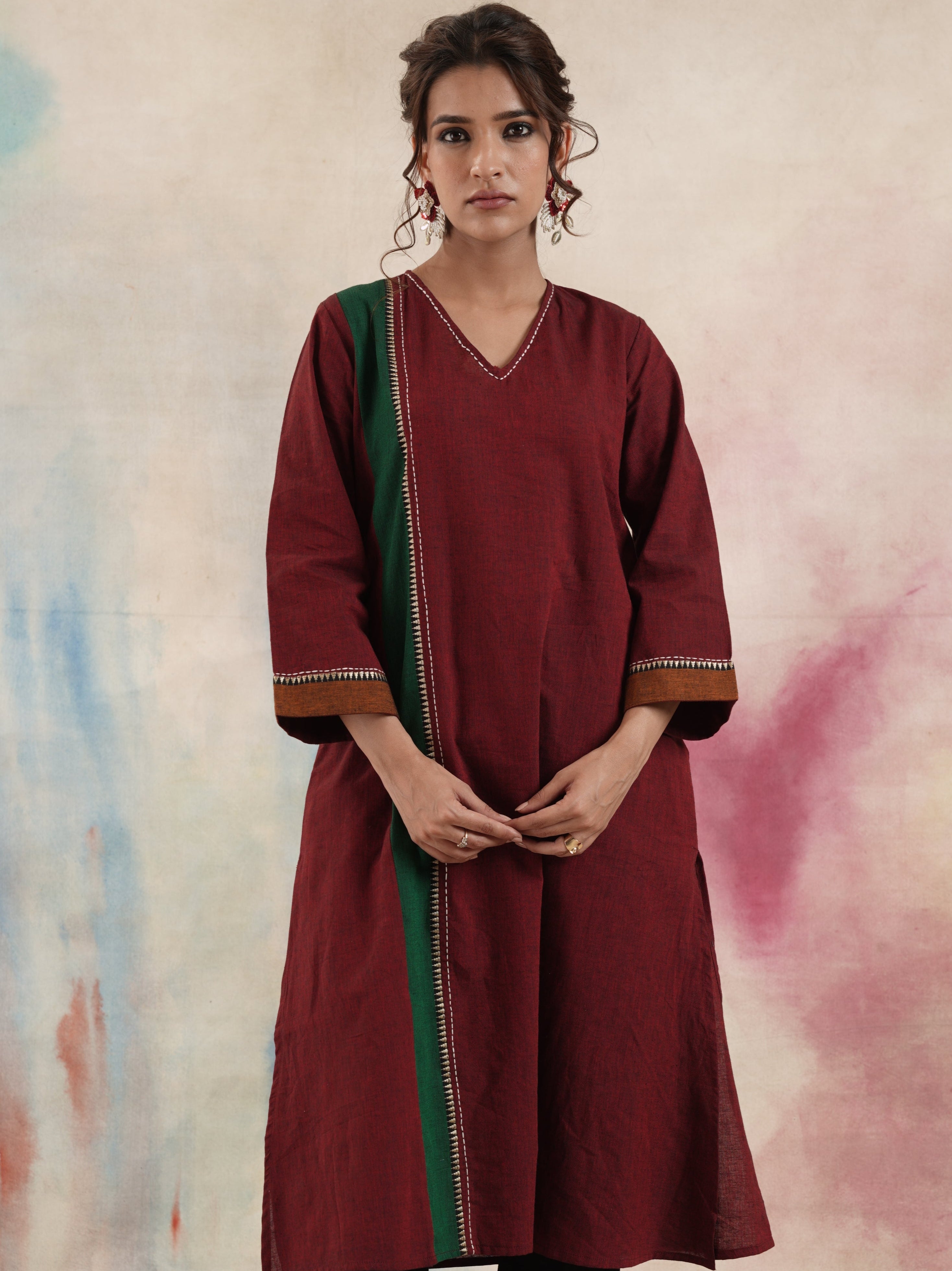 Women's Maroon Colour Block Kurta