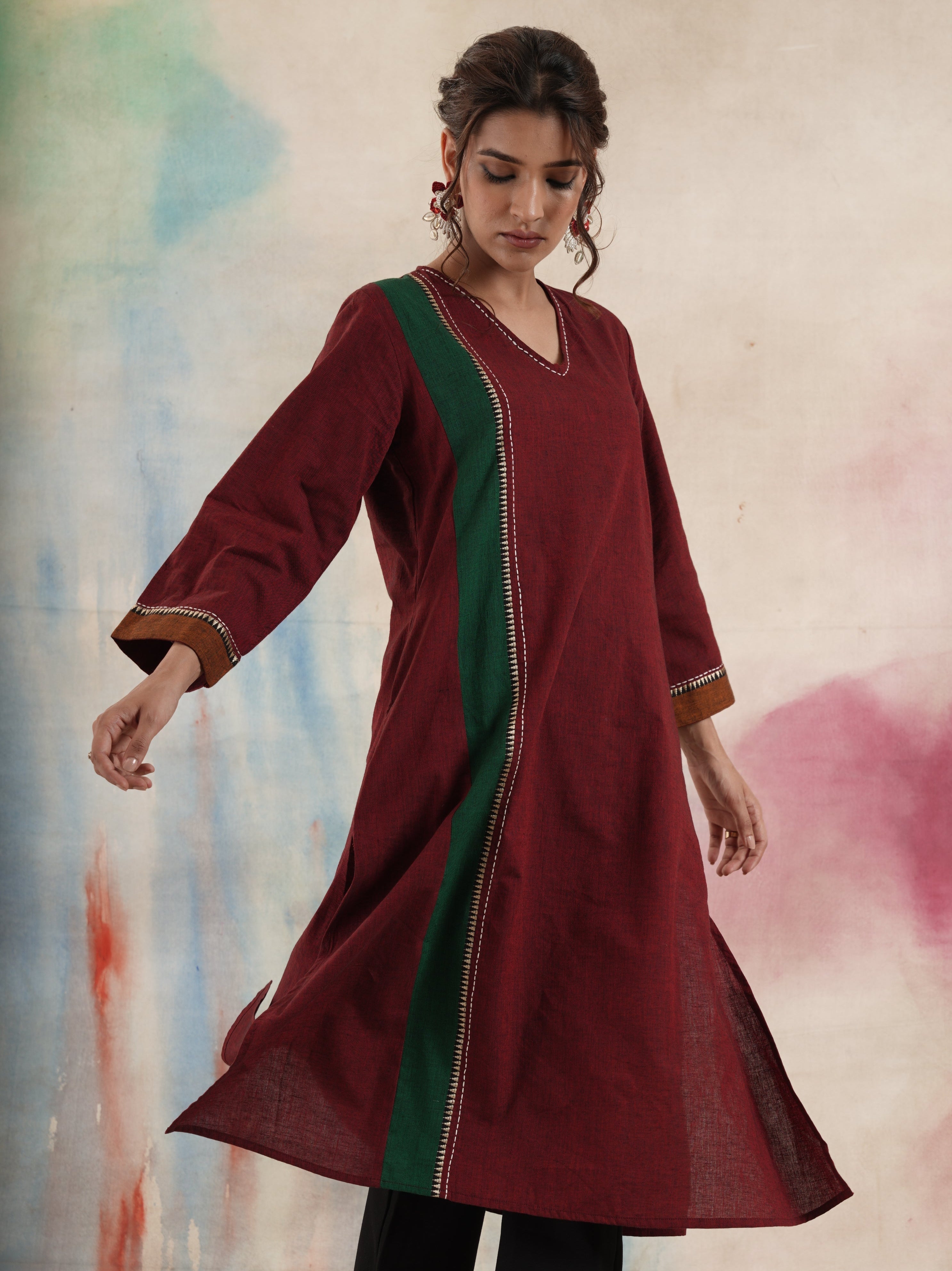 Women's Maroon Colour Block Kurta