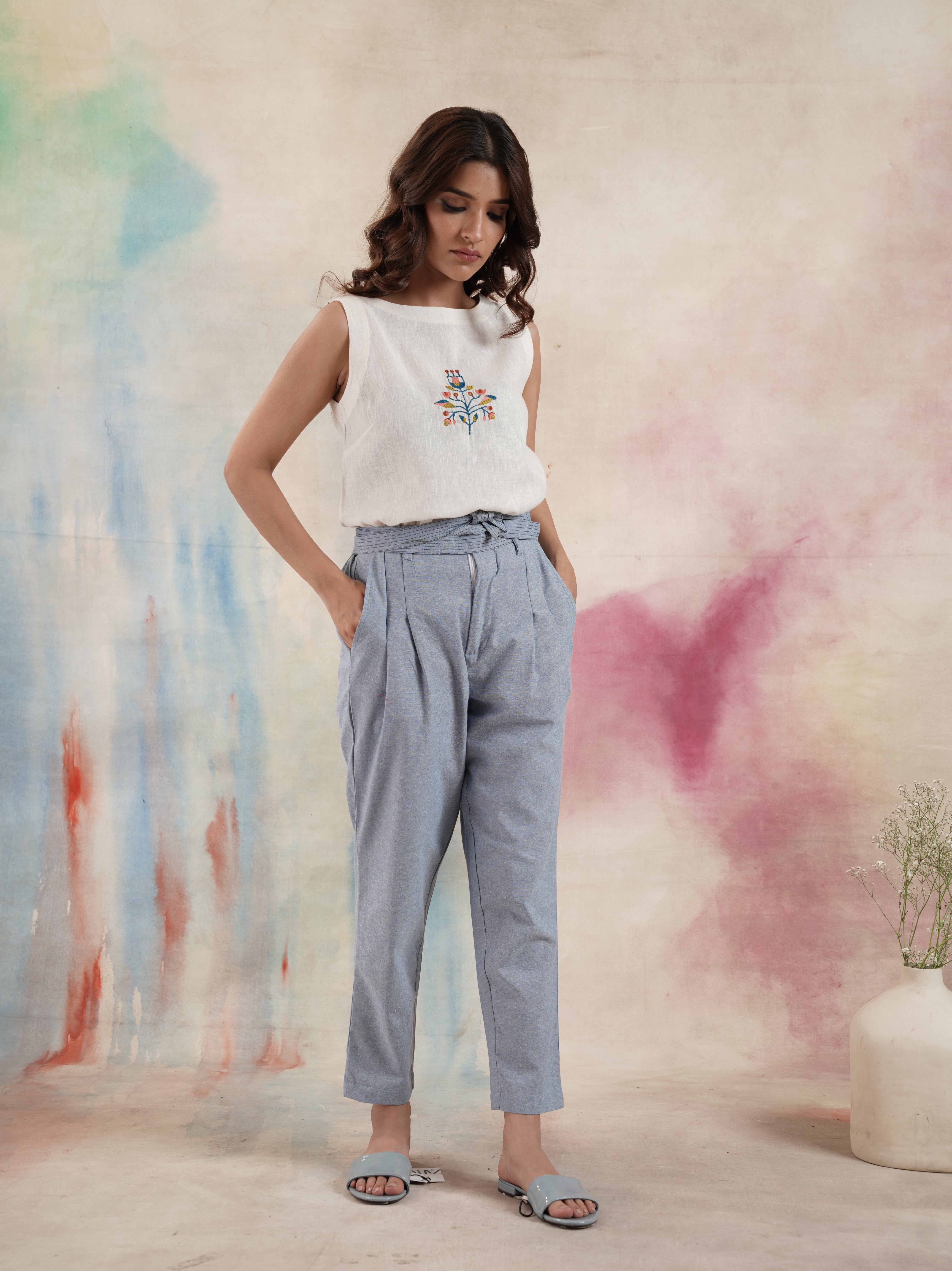 Women's Blue Chambray Pleated Pants