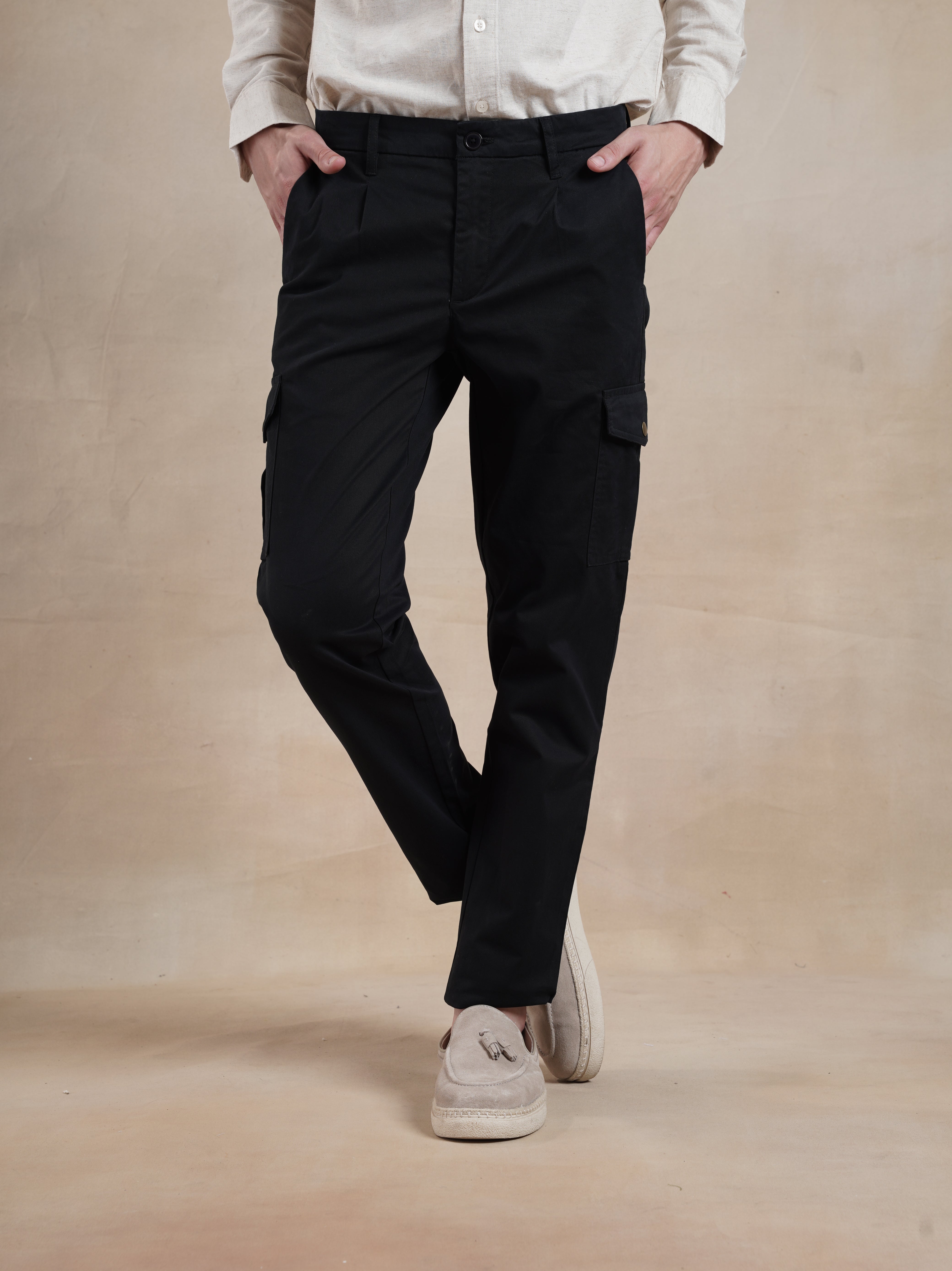 Men's Regular Fit Black Cargos