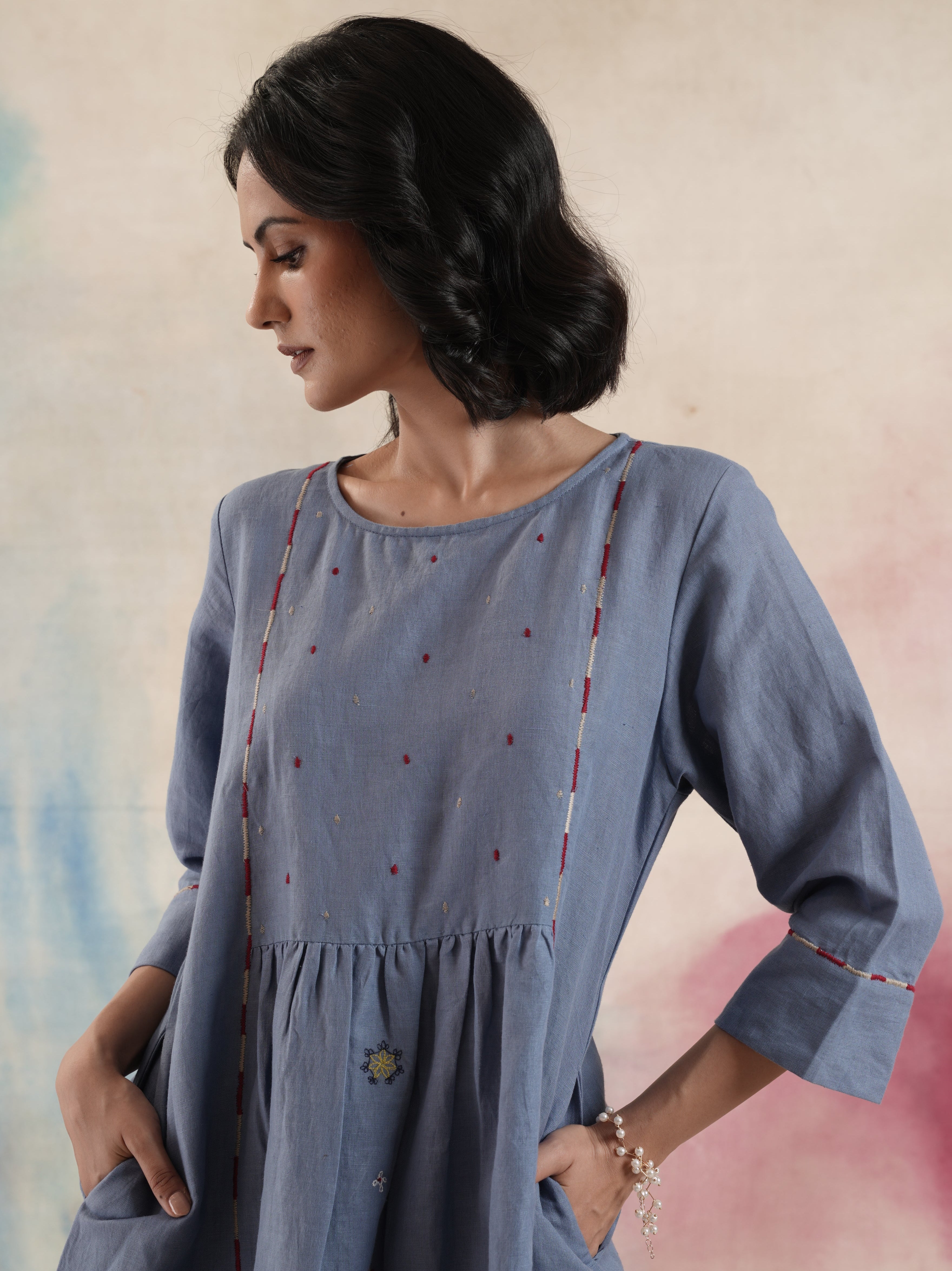Women's Purple Embroidered Kurta Set
