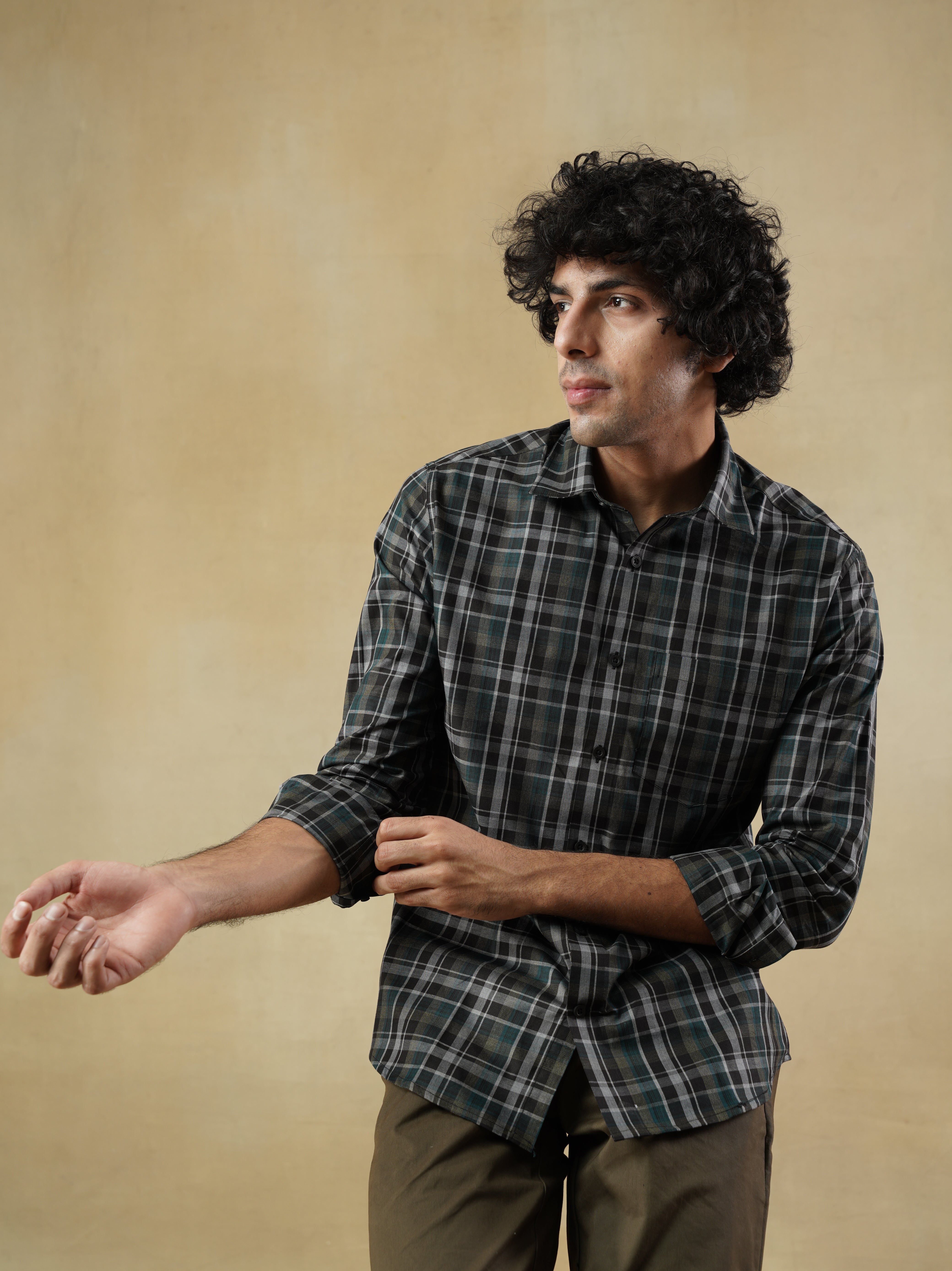 Men's Black Formal Full Sleeves Shirt