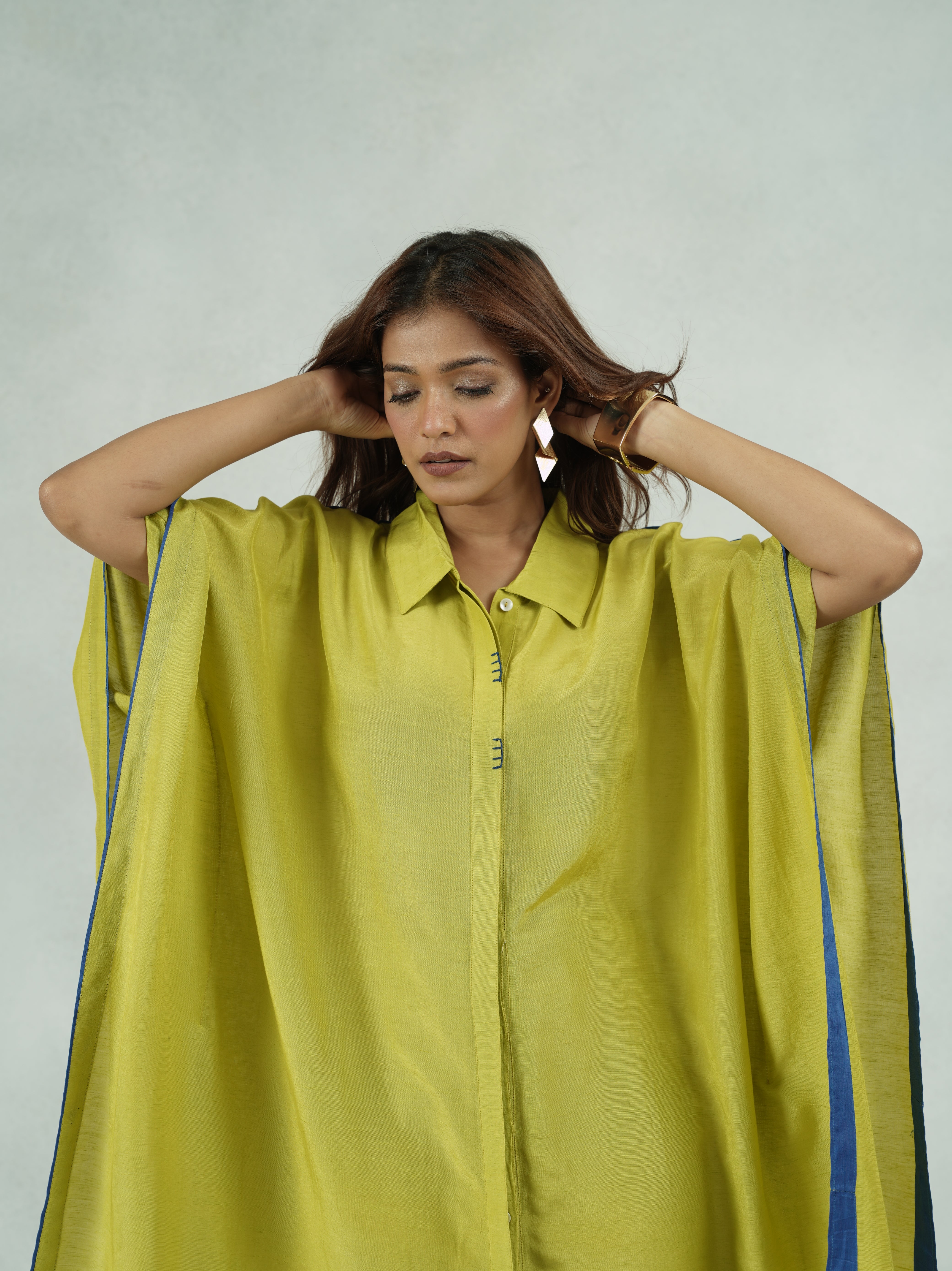 Green Linen Blend Stylised Co-Ord Set with Cape Silhouette – Kajal