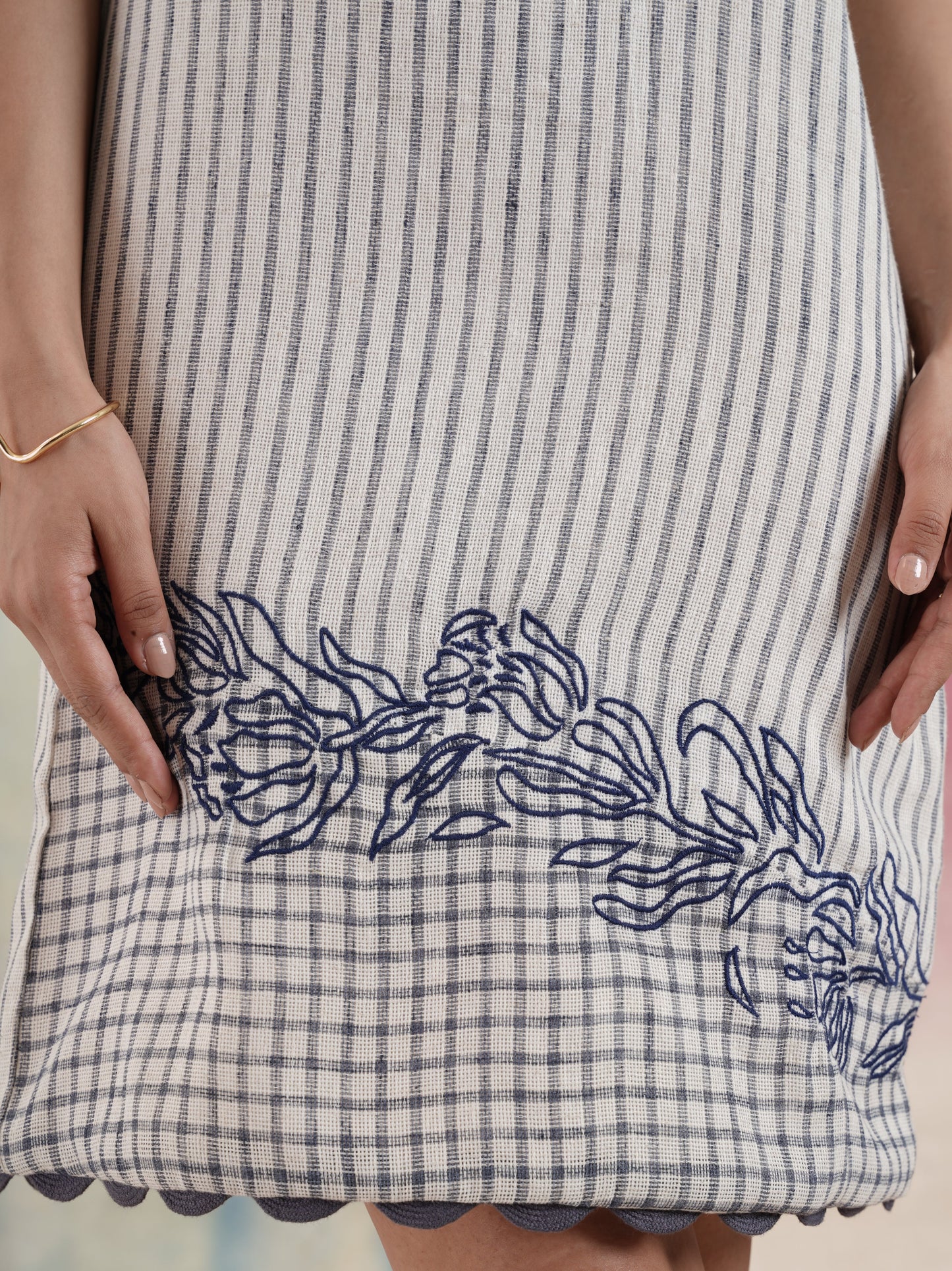 Women's Pattern Blocked Embroidered Dress