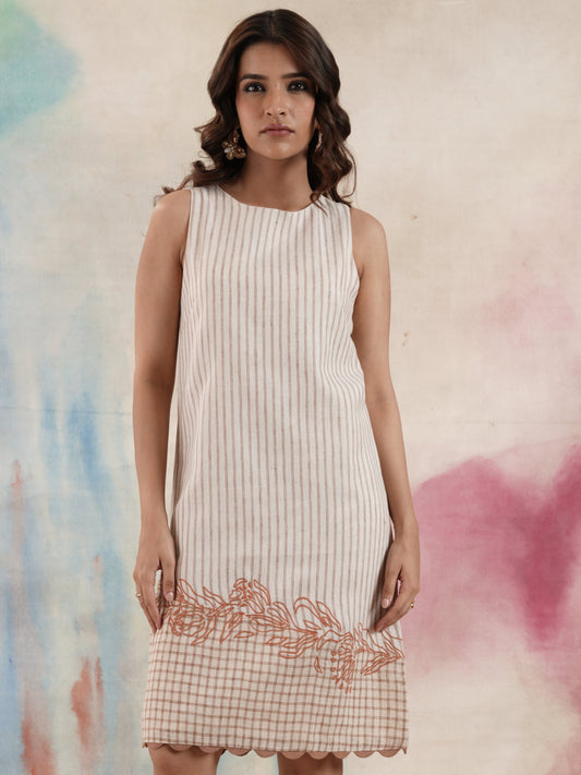 Women's Pattern Blocked Embroidered Dress