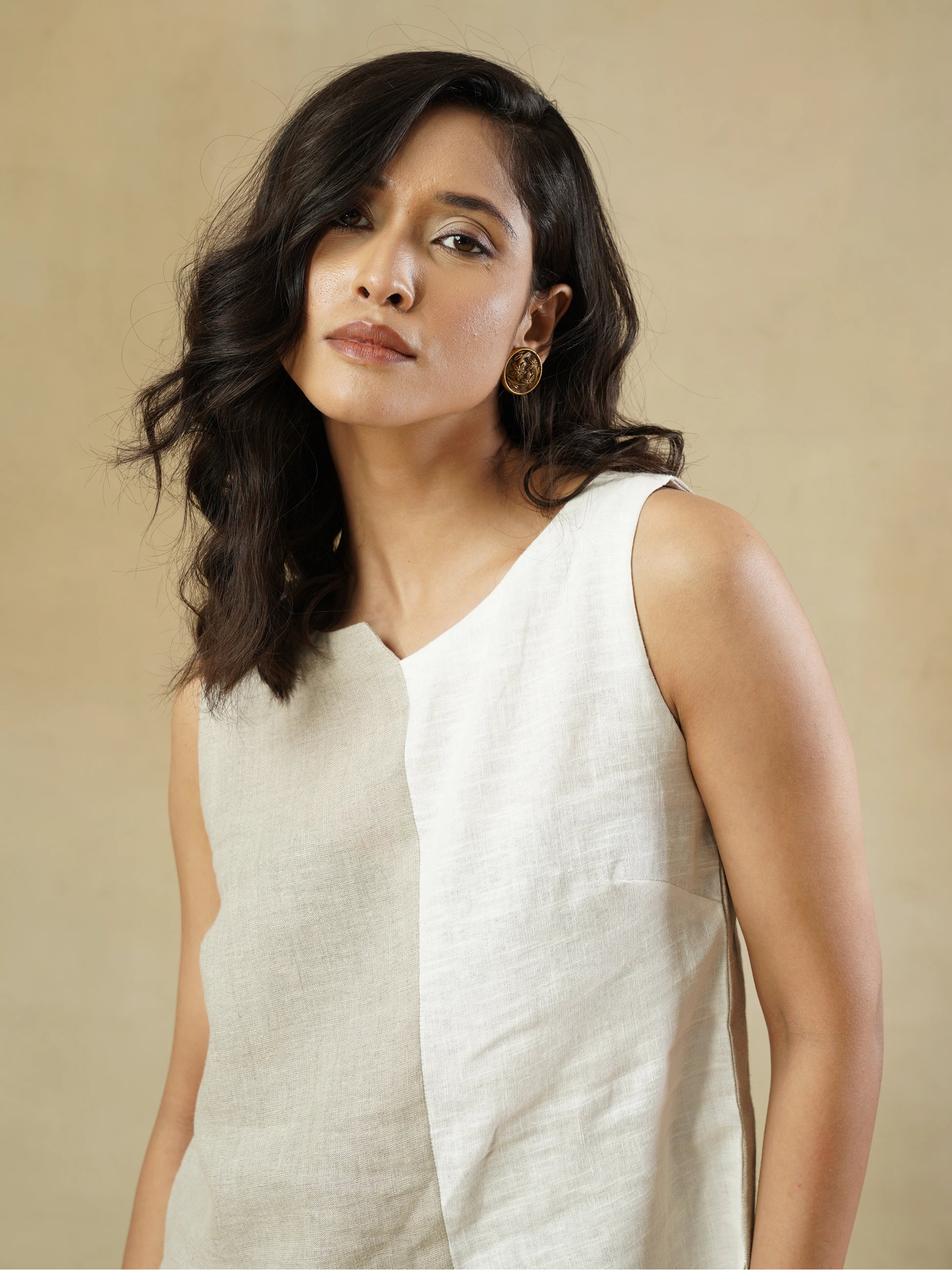 Cotton Linen Color-Blocked Relaxed Fit Top with Uneven Hem